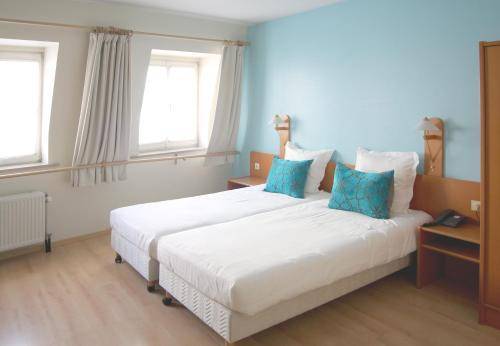 Hotel La Legende, Brussels
