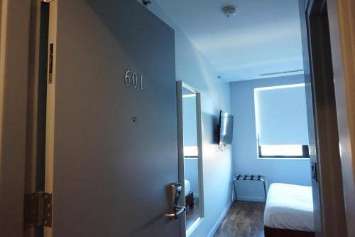 Hotel East Houston, New York