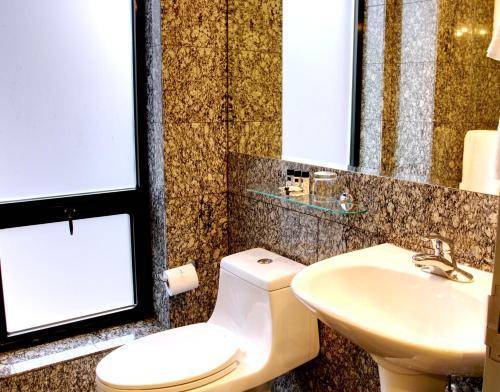 Hotel East Houston, New York