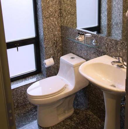 Hotel East Houston, New York