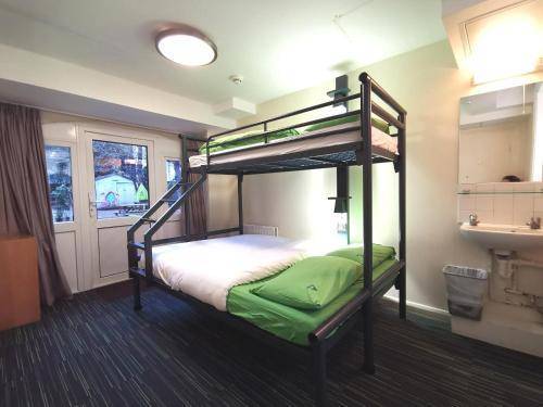 YHA London Earl's Court, London