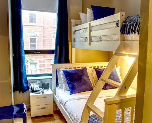 Hotel East Houston, New York