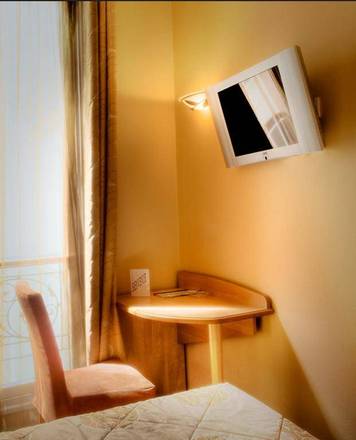 Palym, Paris