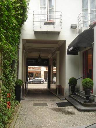 Hotel La Legende, Brussels