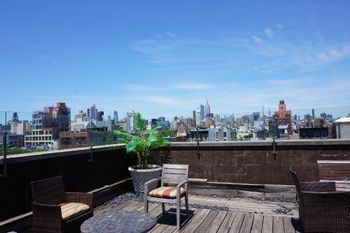 Hotel East Houston, New York