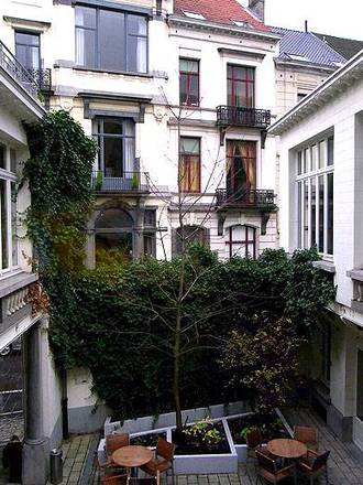 Jacques Brel Youth Hostel, Brussels
