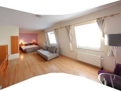 Hotel La Legende, Brussels