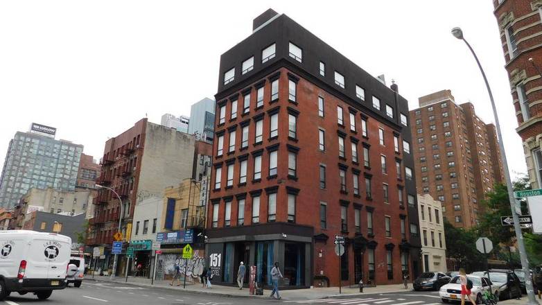 Hotel East Houston, New York