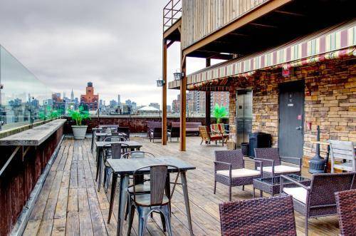 Hotel East Houston, New York