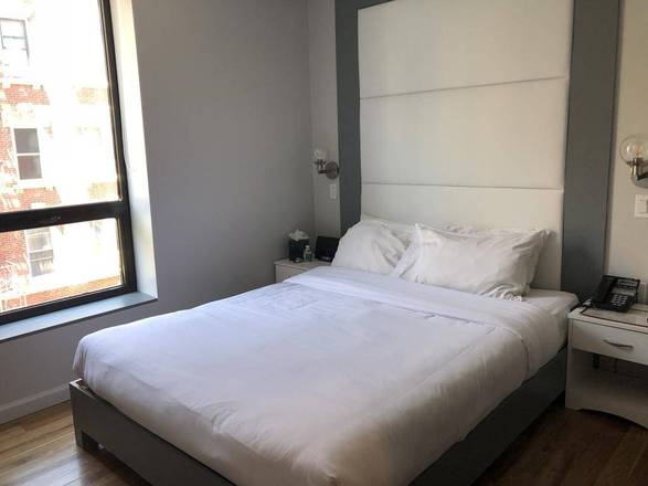 Hotel East Houston, New York
