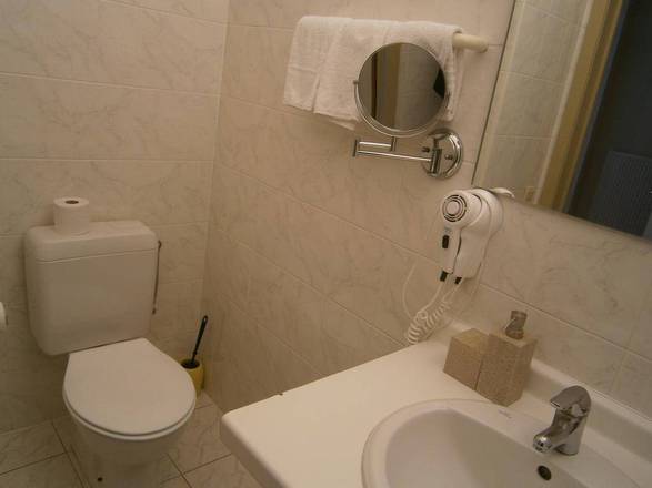 Hotel La Legende, Brussels